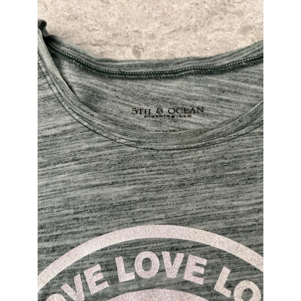 5th & Ocean Girls 10 Spartans Love Love Love Glitter Graphic T-Shirt Gray Kids - Picture 5 of 5